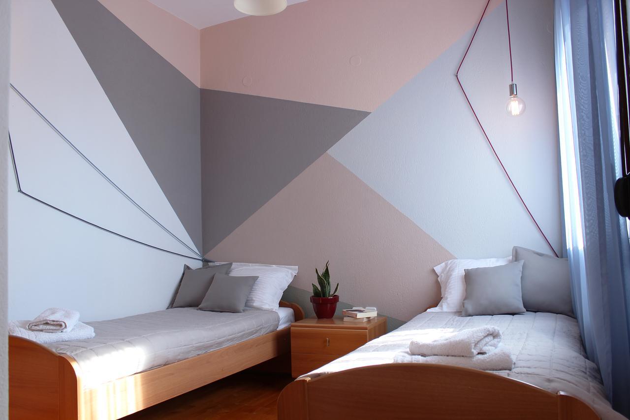 Pinehouse King Suite Nikiti  Exteriör bild